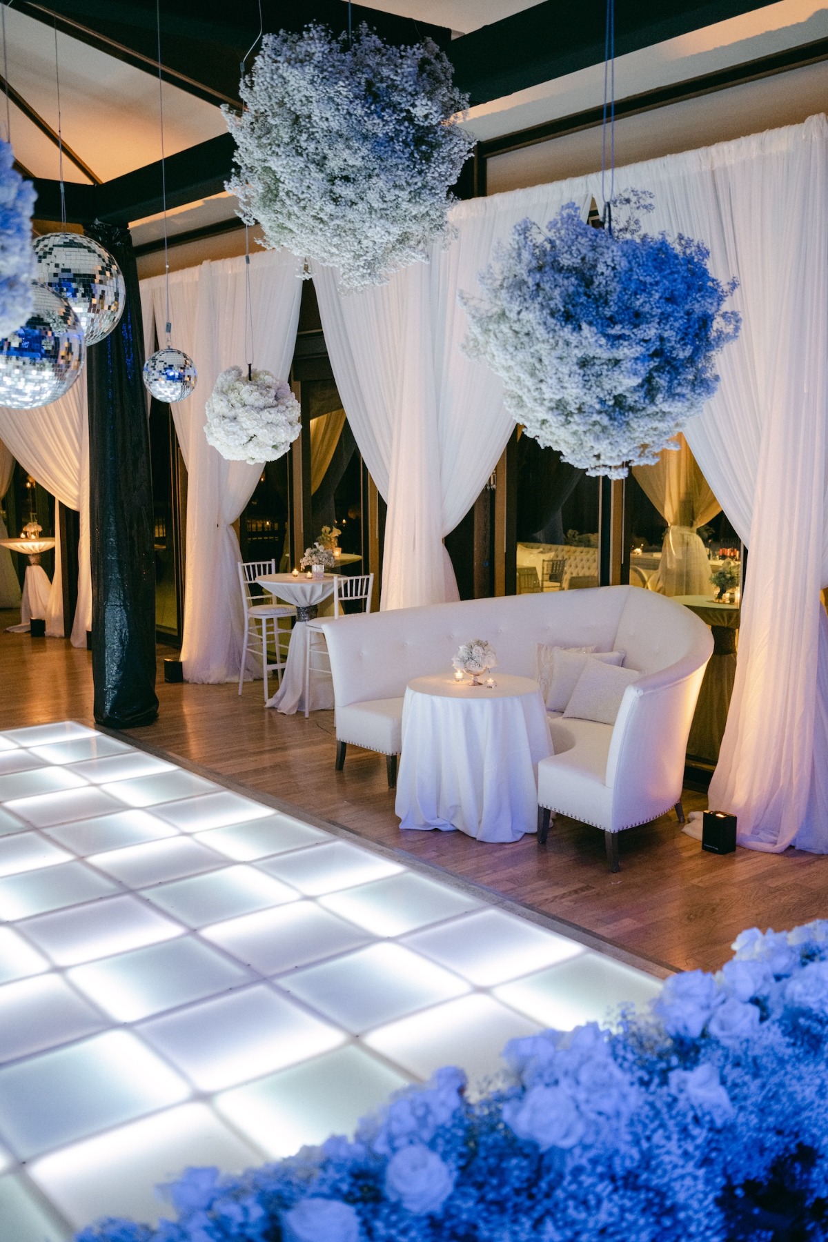 baby's breath cloud installation