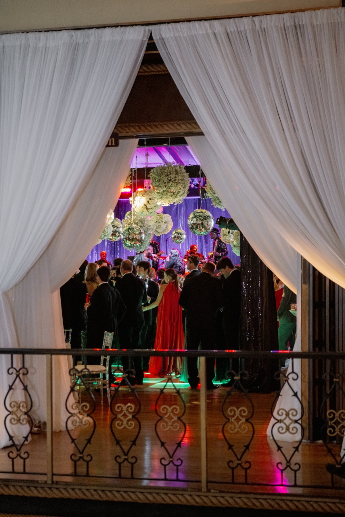 new year's eve disco decor