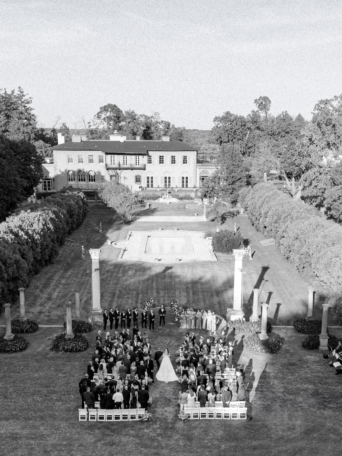 alison-mae-cuneo-mansion-wedding-photography-19