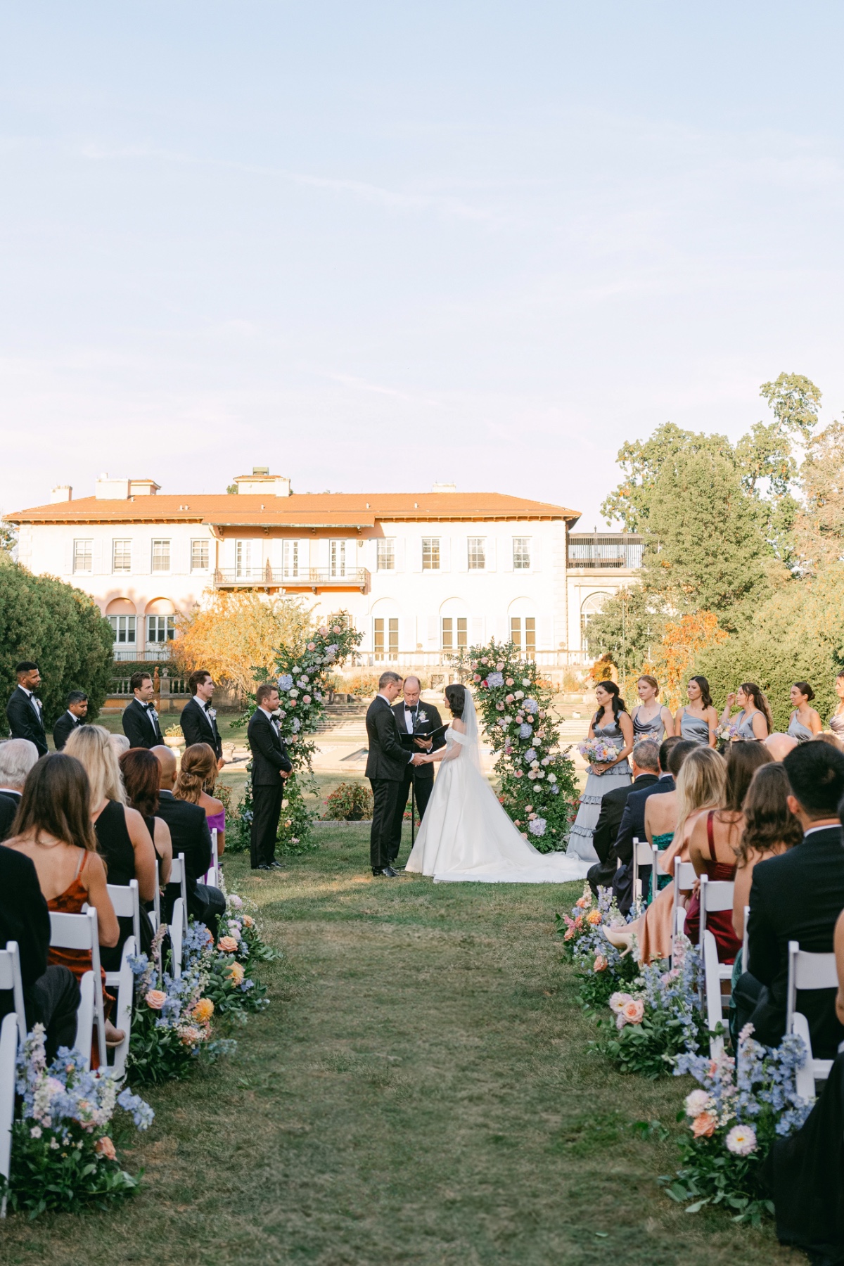 alison-mae-cuneo-mansion-wedding-photography-7