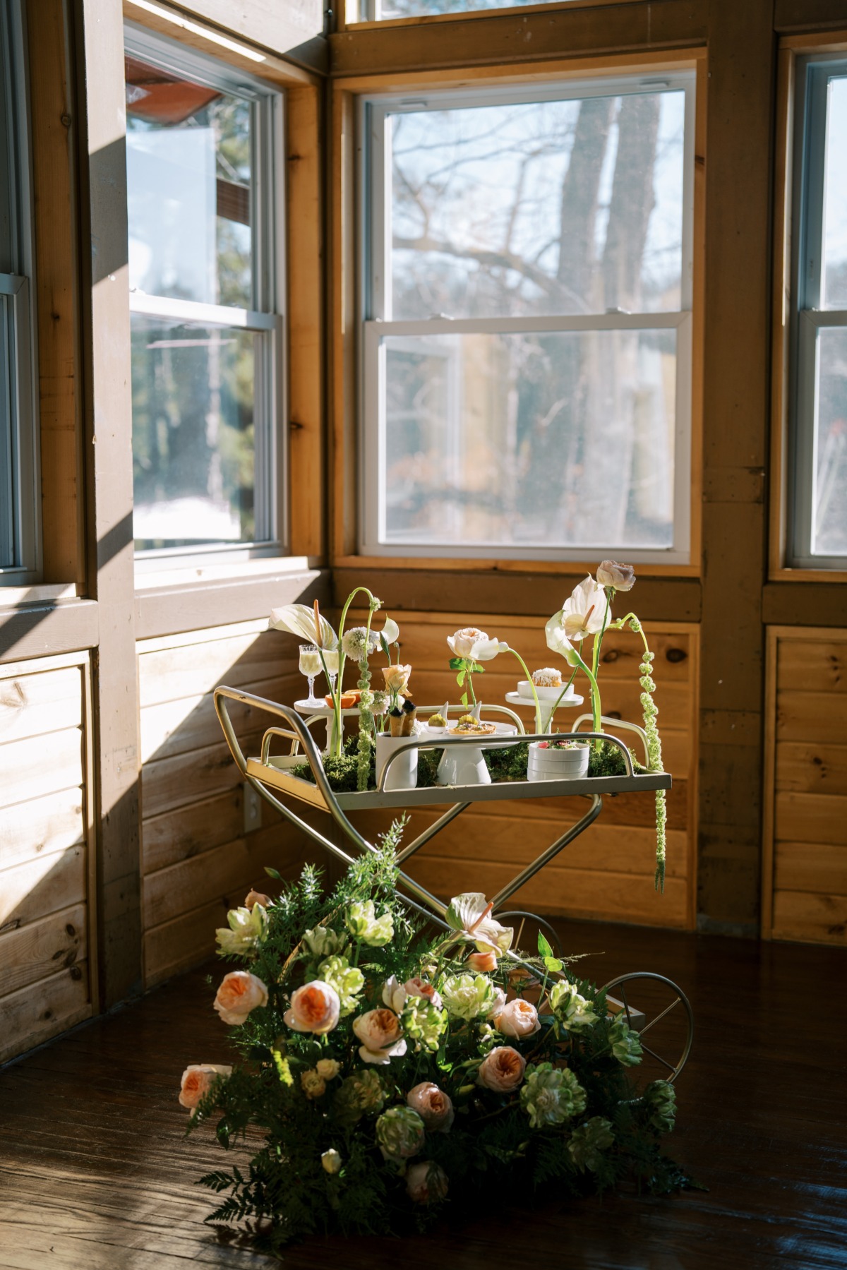 dessert tray for wedding