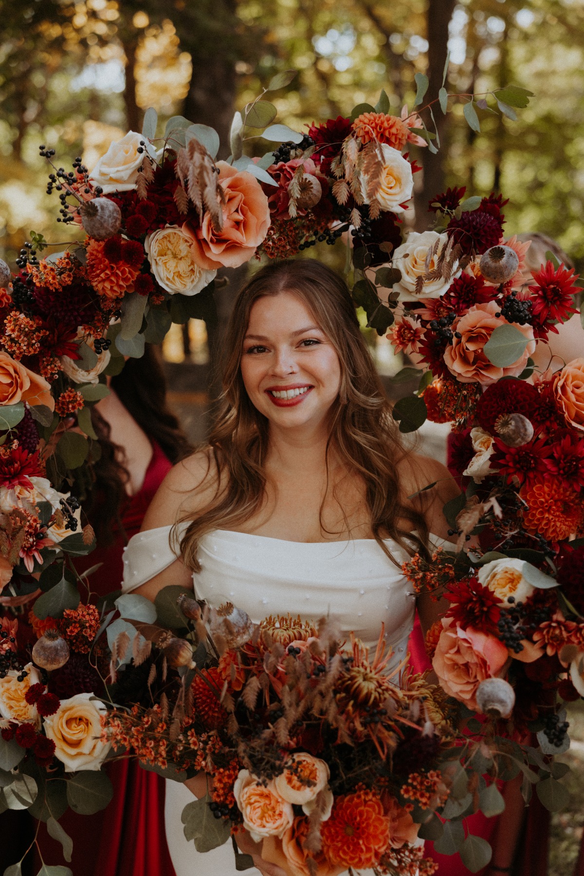 bridesmaids bouquet bridal portrait idea