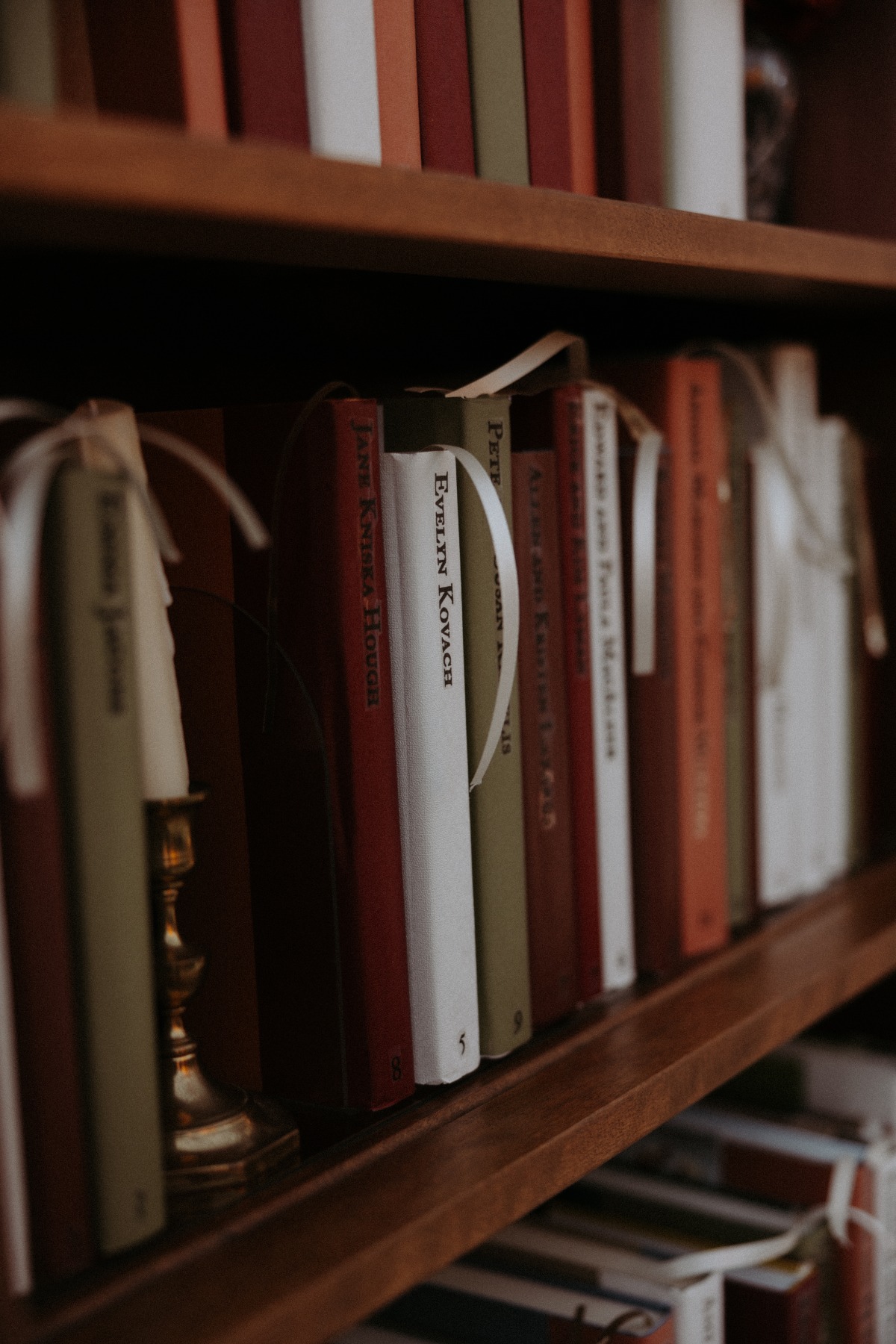 book escort display for wedding
