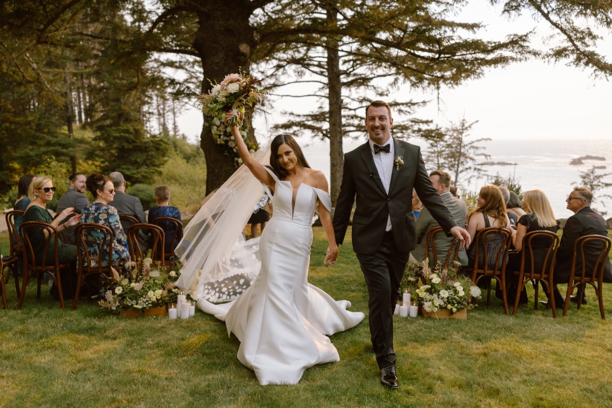 cliffside wedding