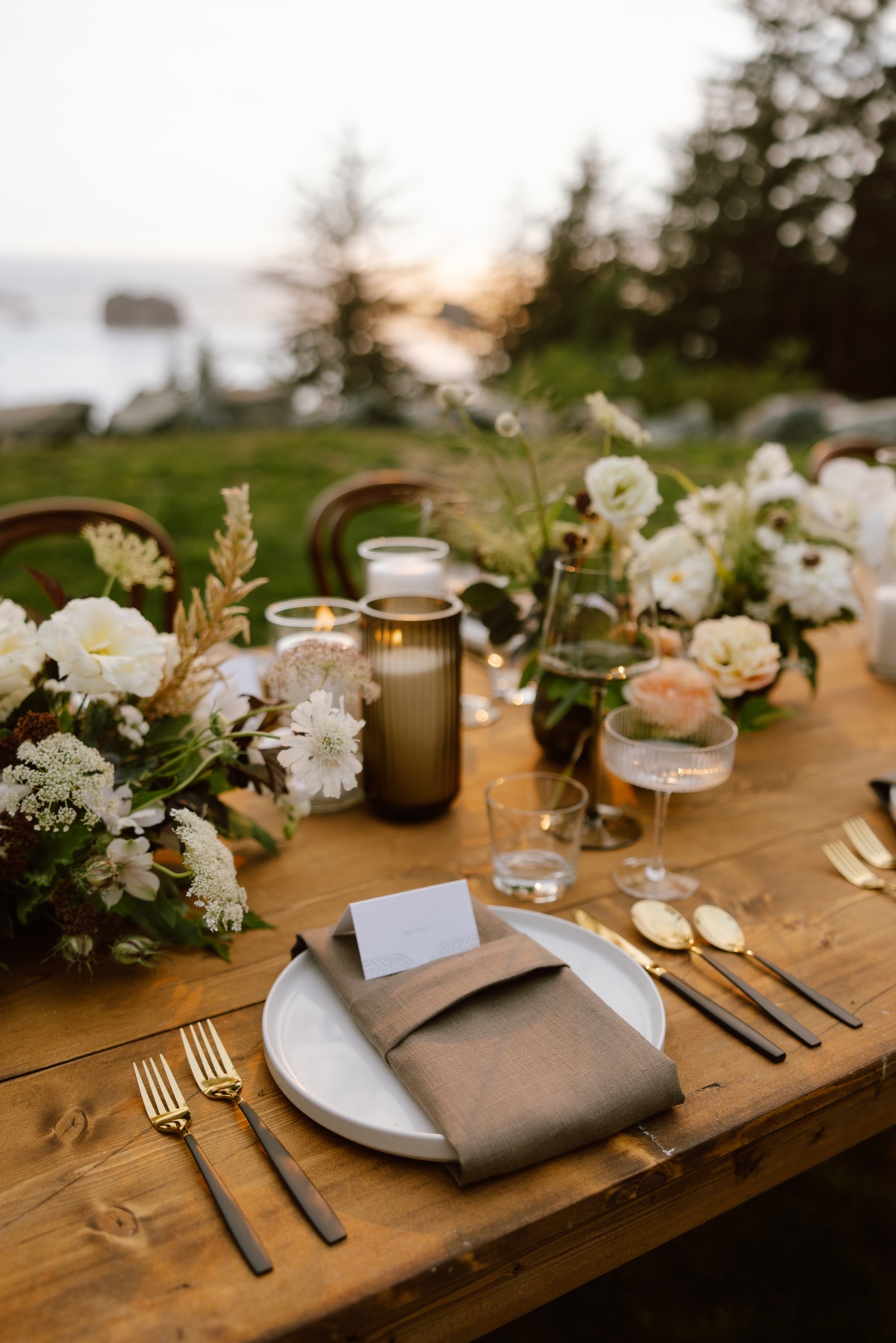 rustic wedding placesettings