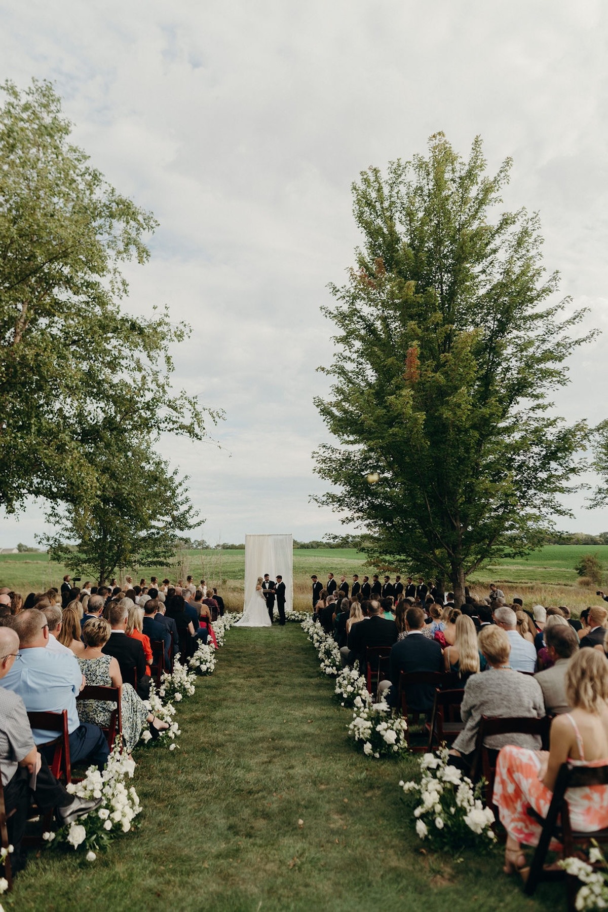 desmoines-backyard-luxury-wedding1263