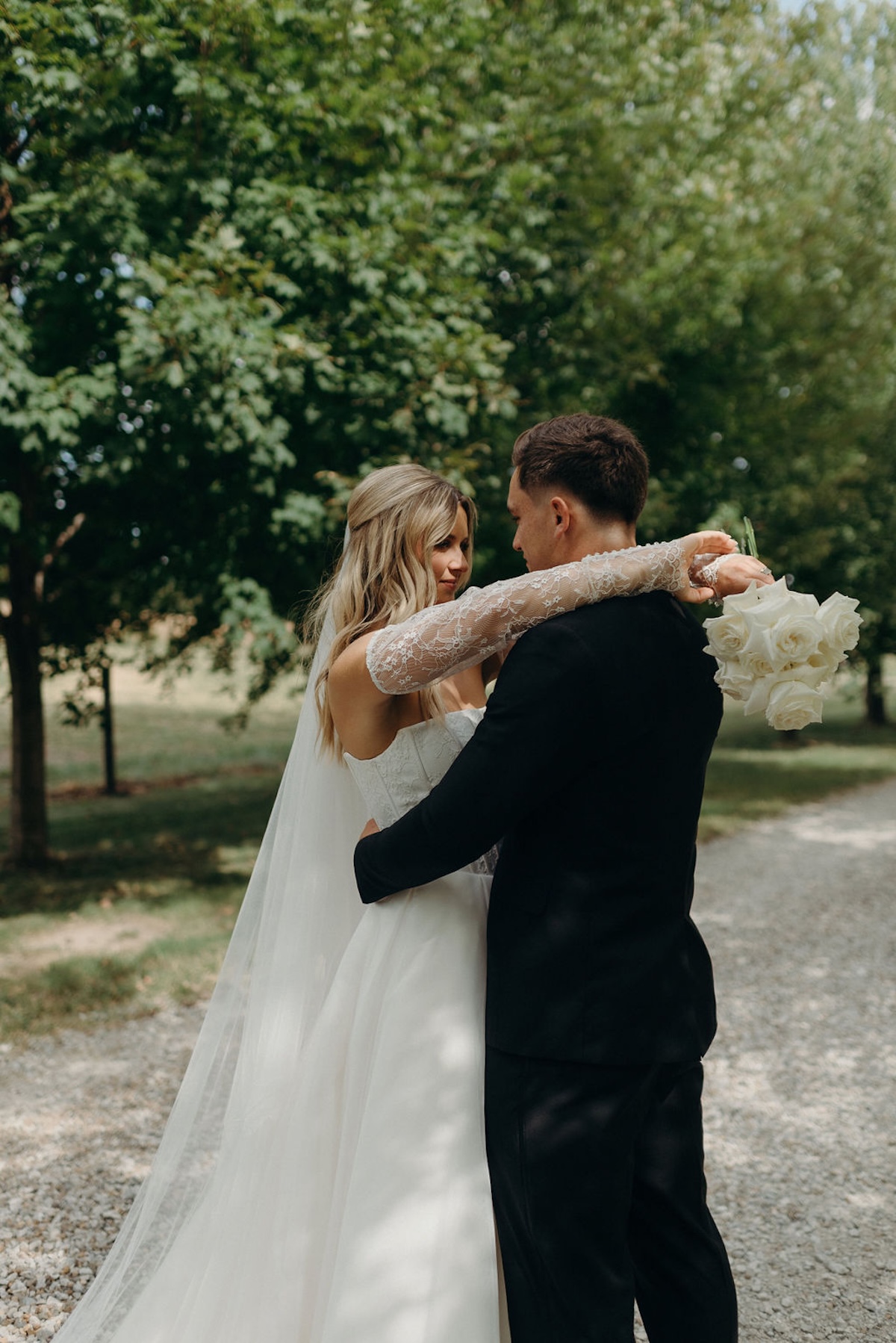 desmoines-backyard-luxury-wedding307
