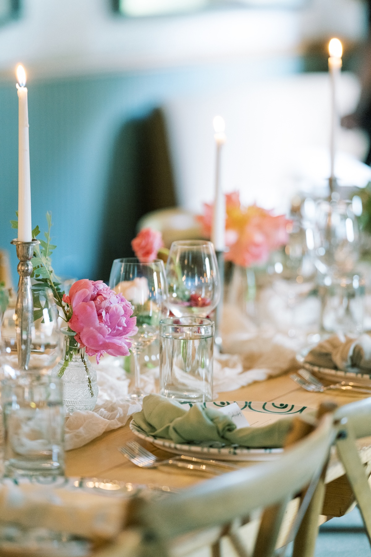 bright rustic wedding ideas