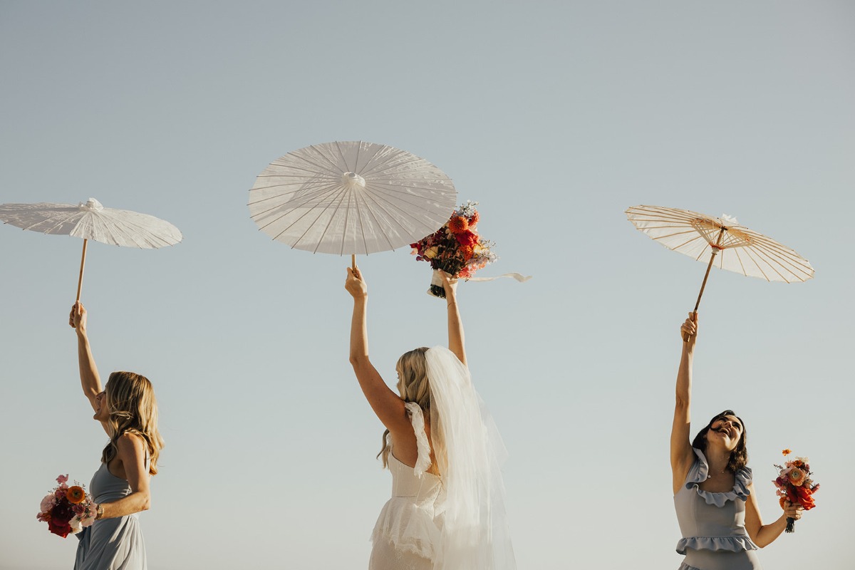 parasols for bridesmaids