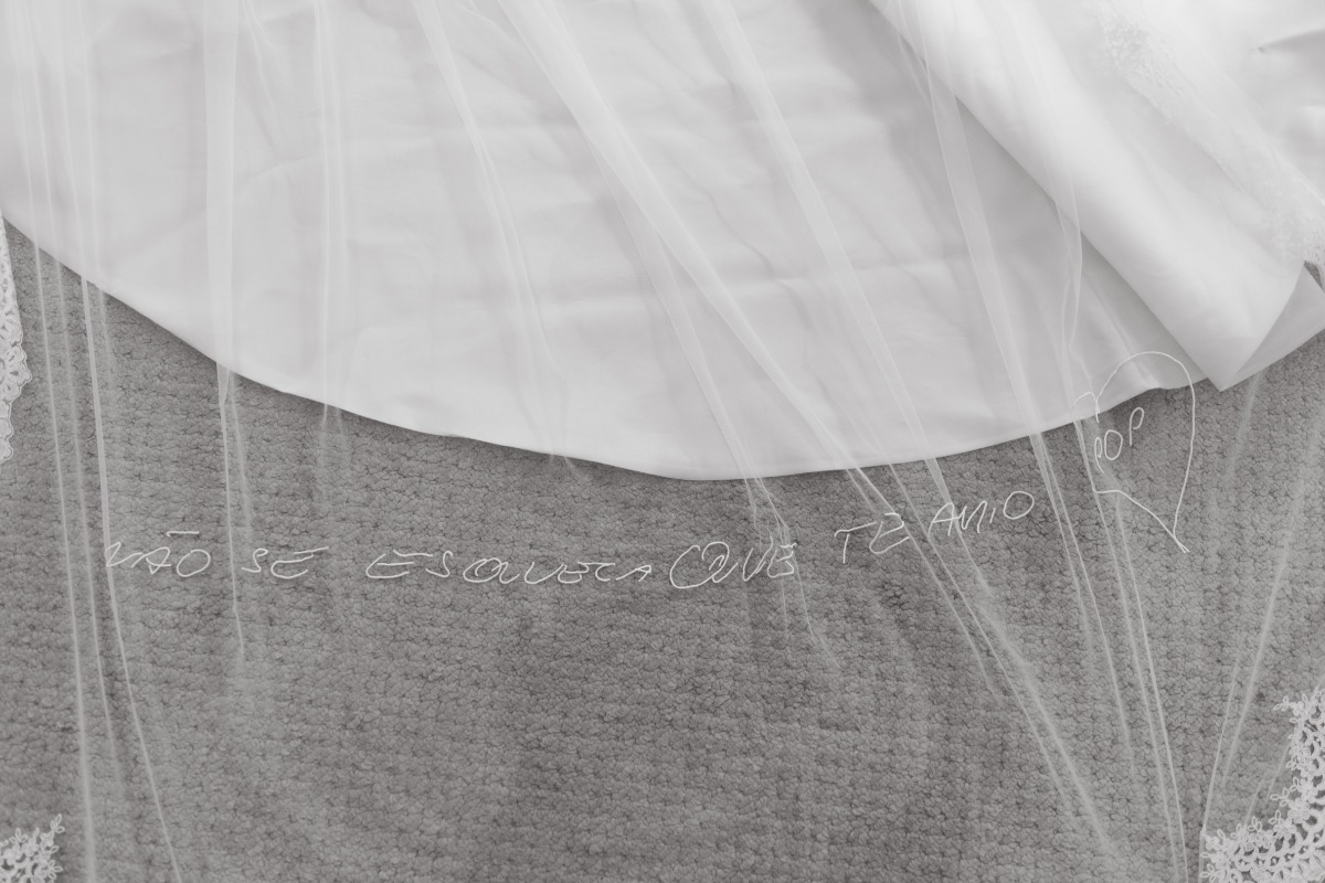 custom embroidered veil