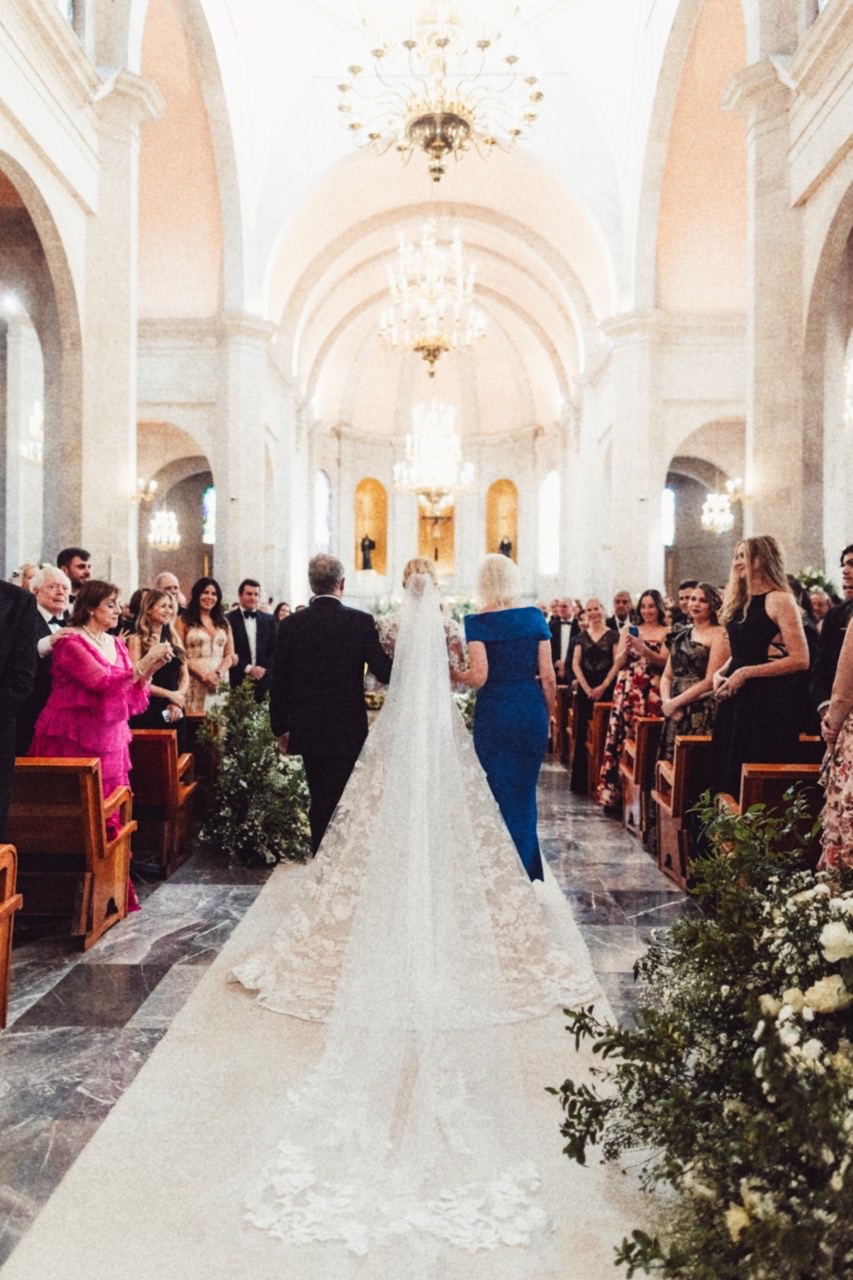 church wedding photo ideas