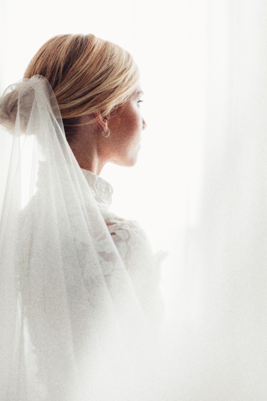simple bridal hair
