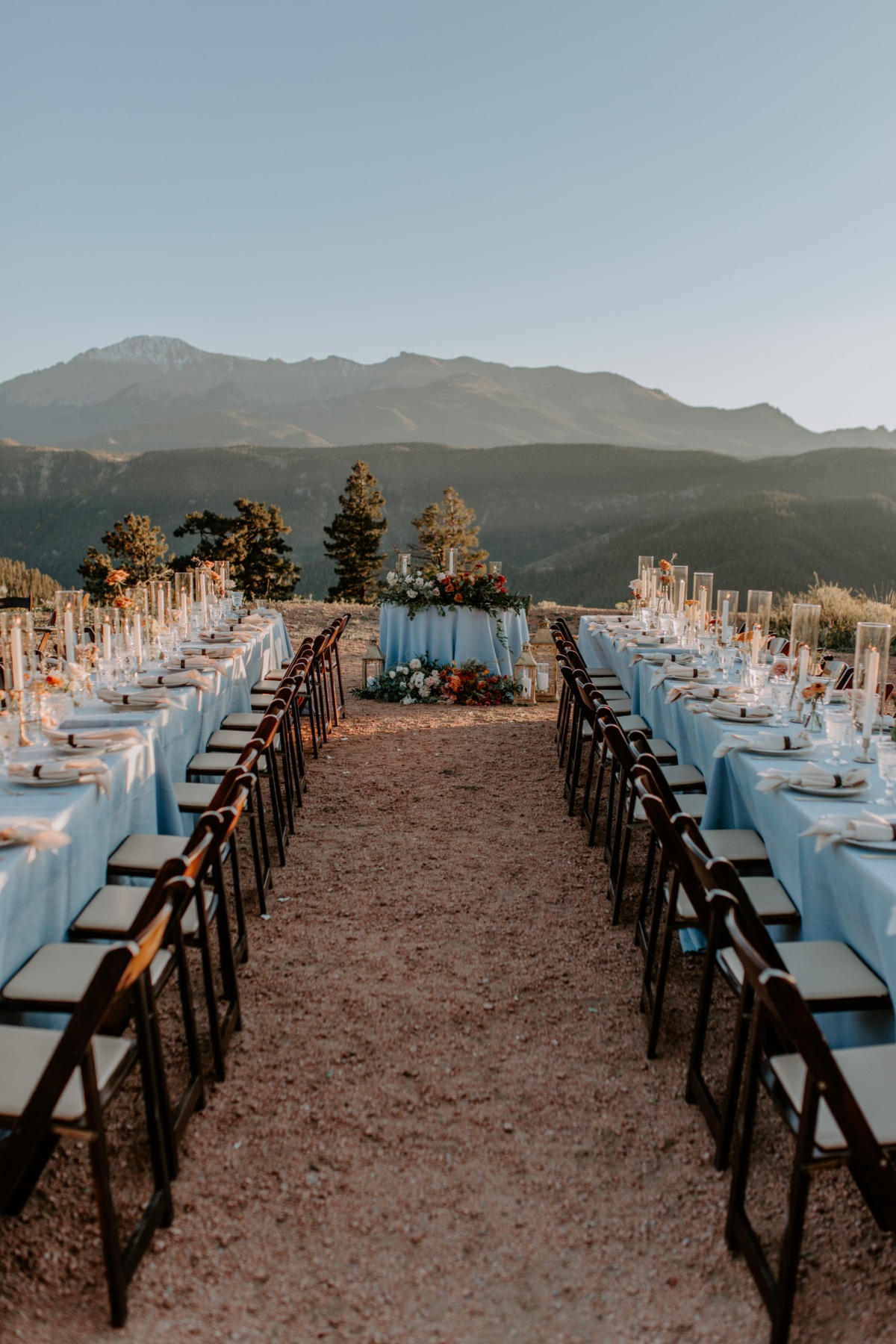 banquet tables wedding reception