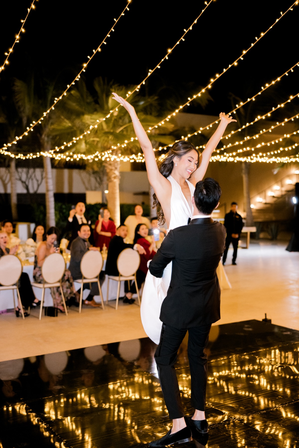 first dance at wedding photo ideas
