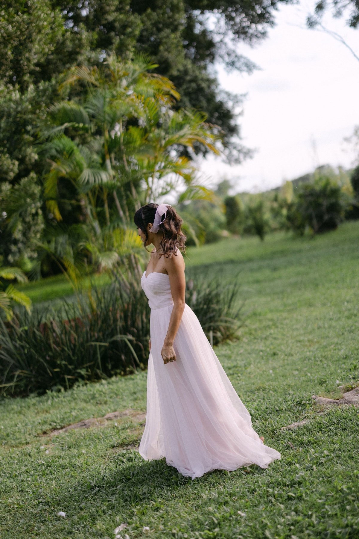 dainty bridal hair bow