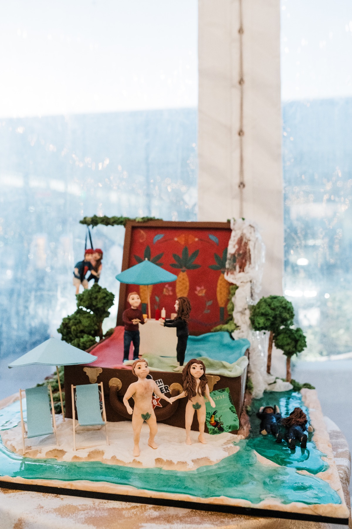 funny wedding cake ideas