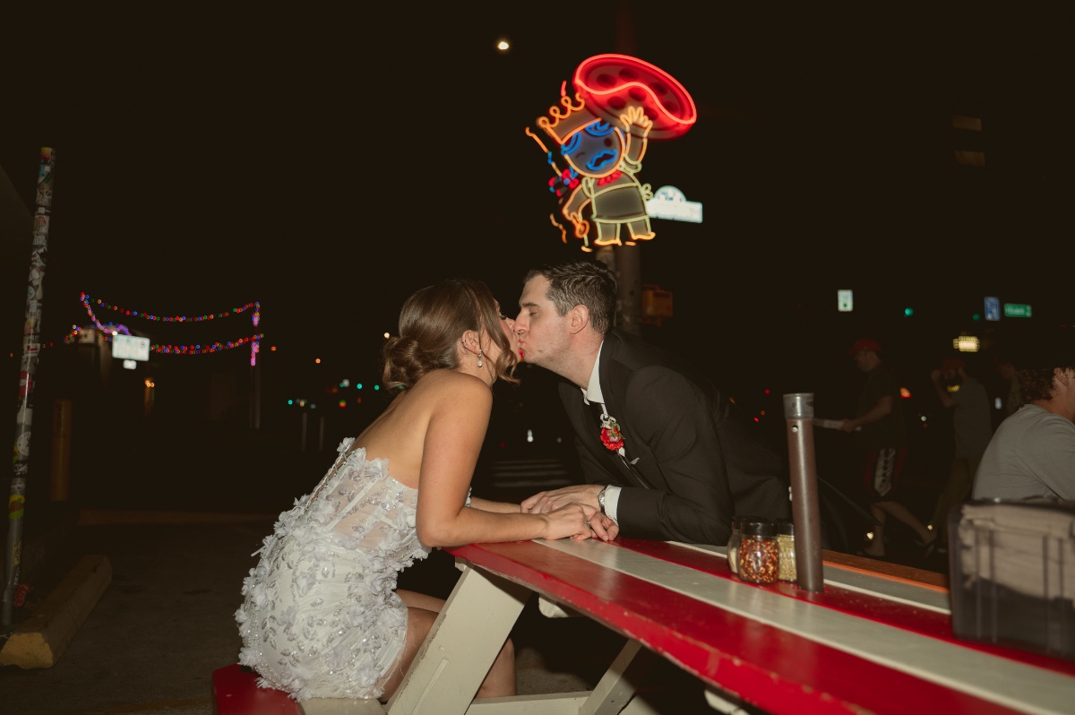 new-mexico-austin-texas-wedding-photographer-south-congress-hotel-shot-by-dom-25