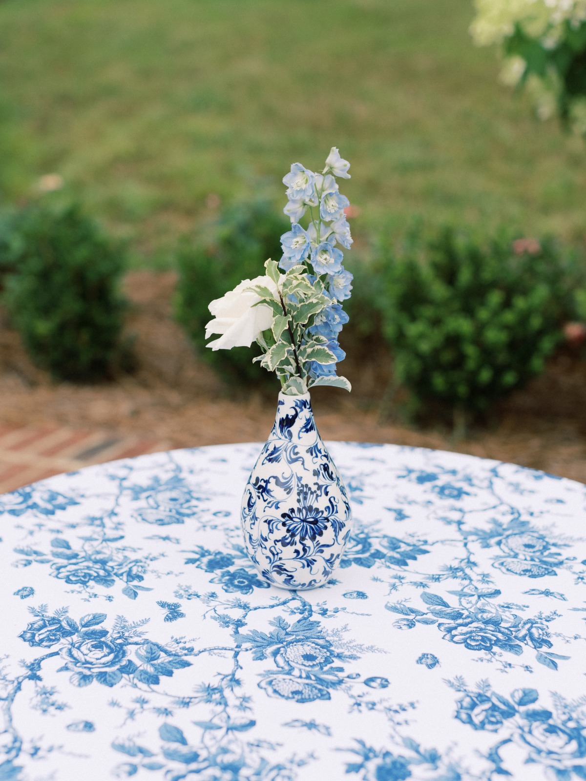 chinoiserie inspired wedding ideas