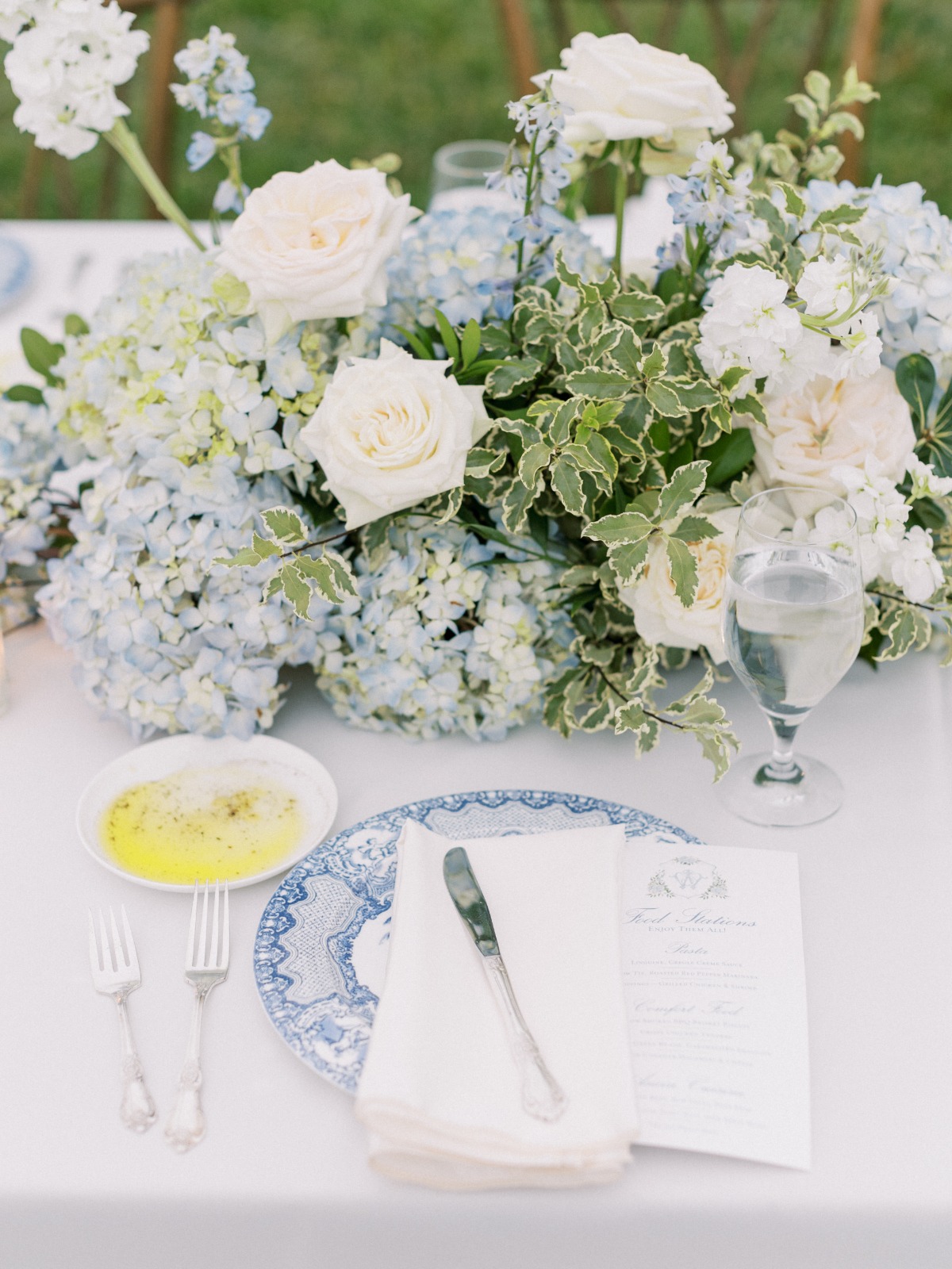 blue and white wedding flower centerpieces