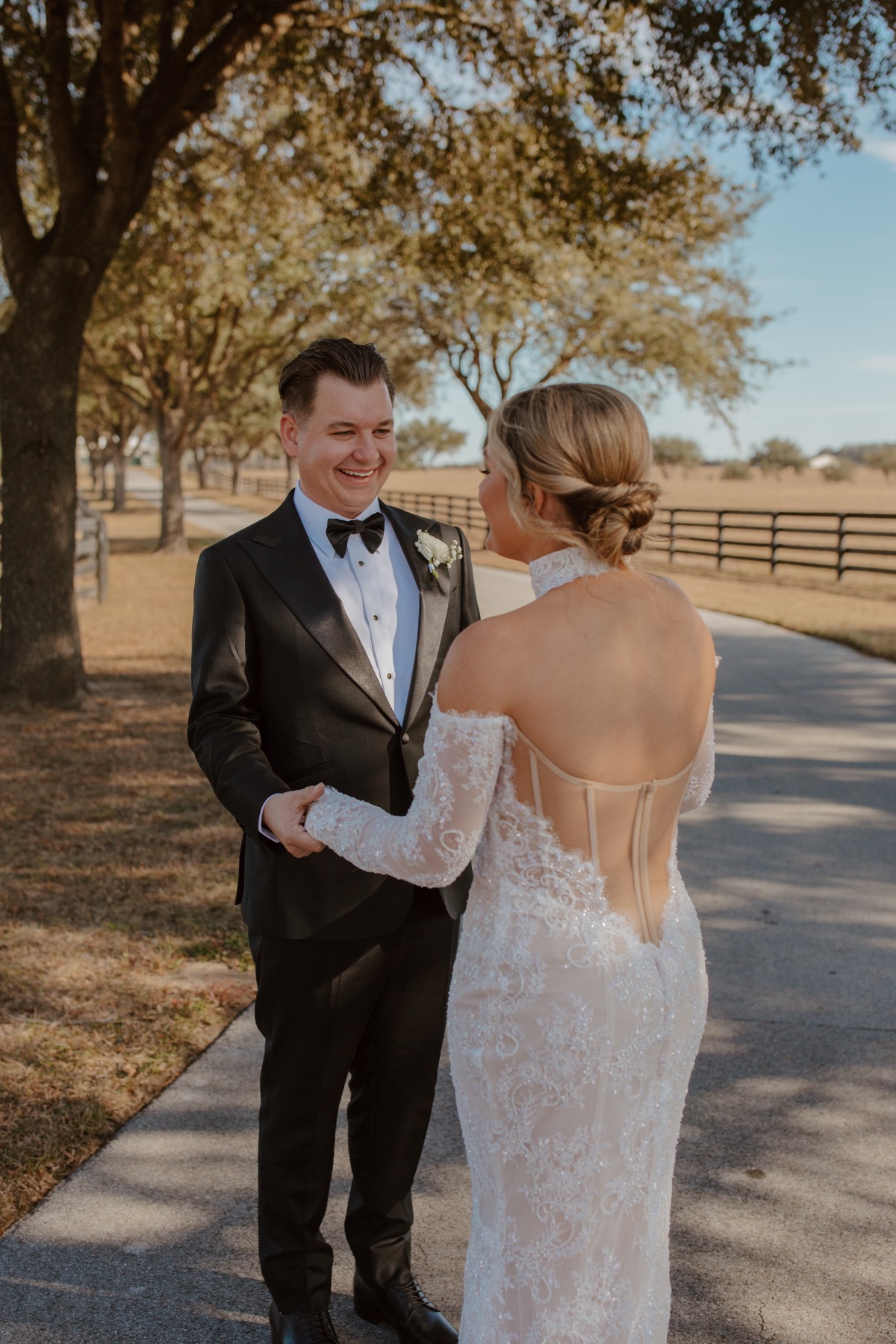 backless lace wedding dress