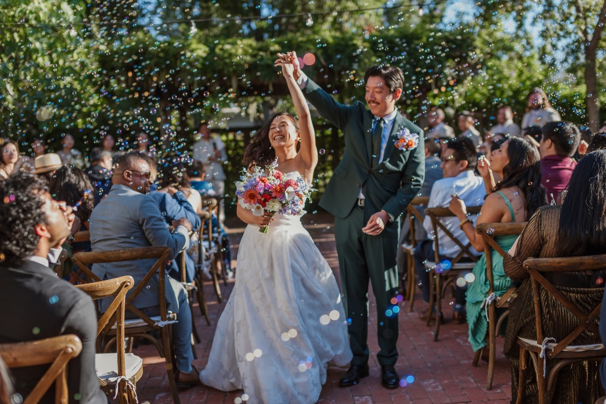 bubble exit ideas for wedding