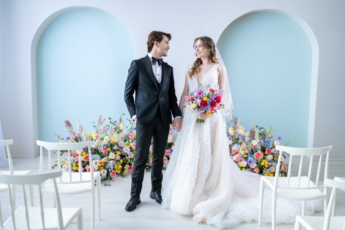 birds-of-a-feather-wedding-chicks-10
