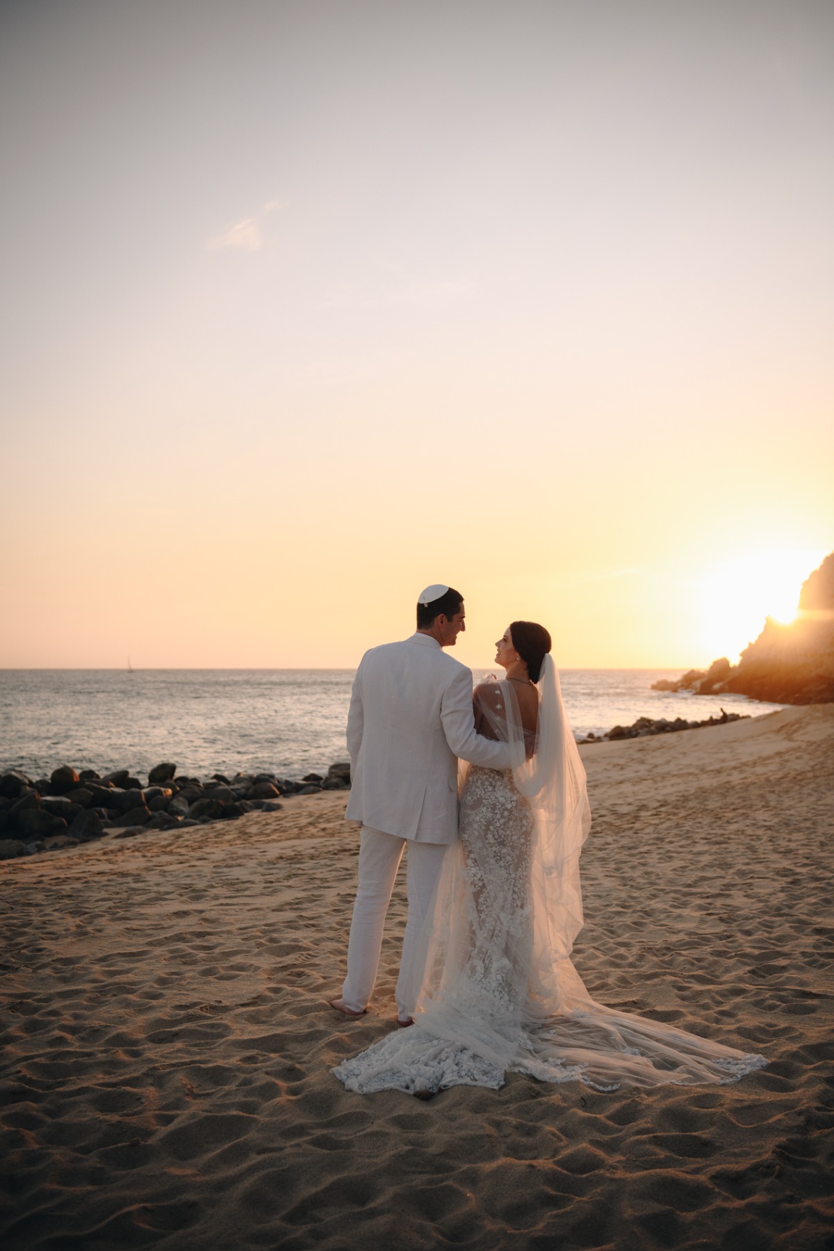white wedding suit for beach wedding