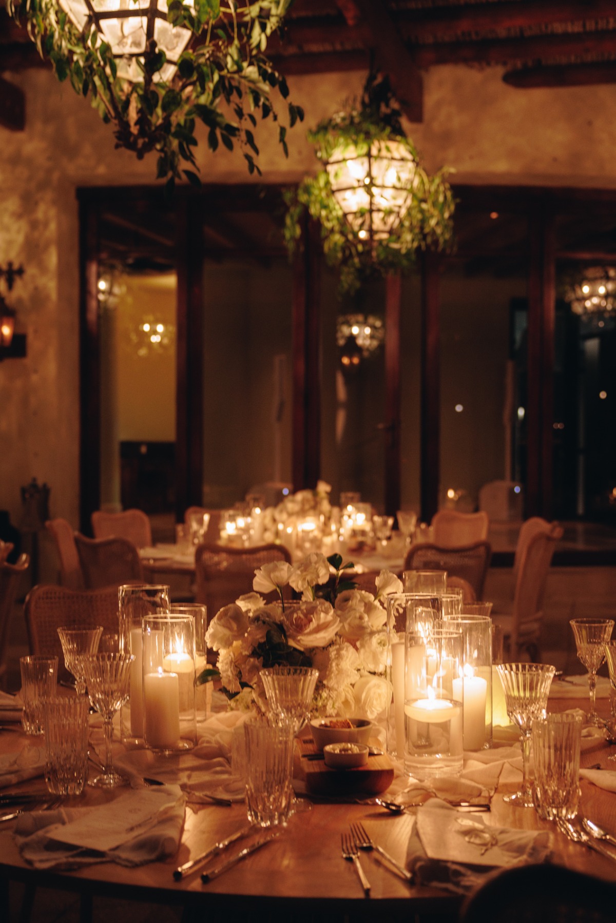 candlelit wedding reception