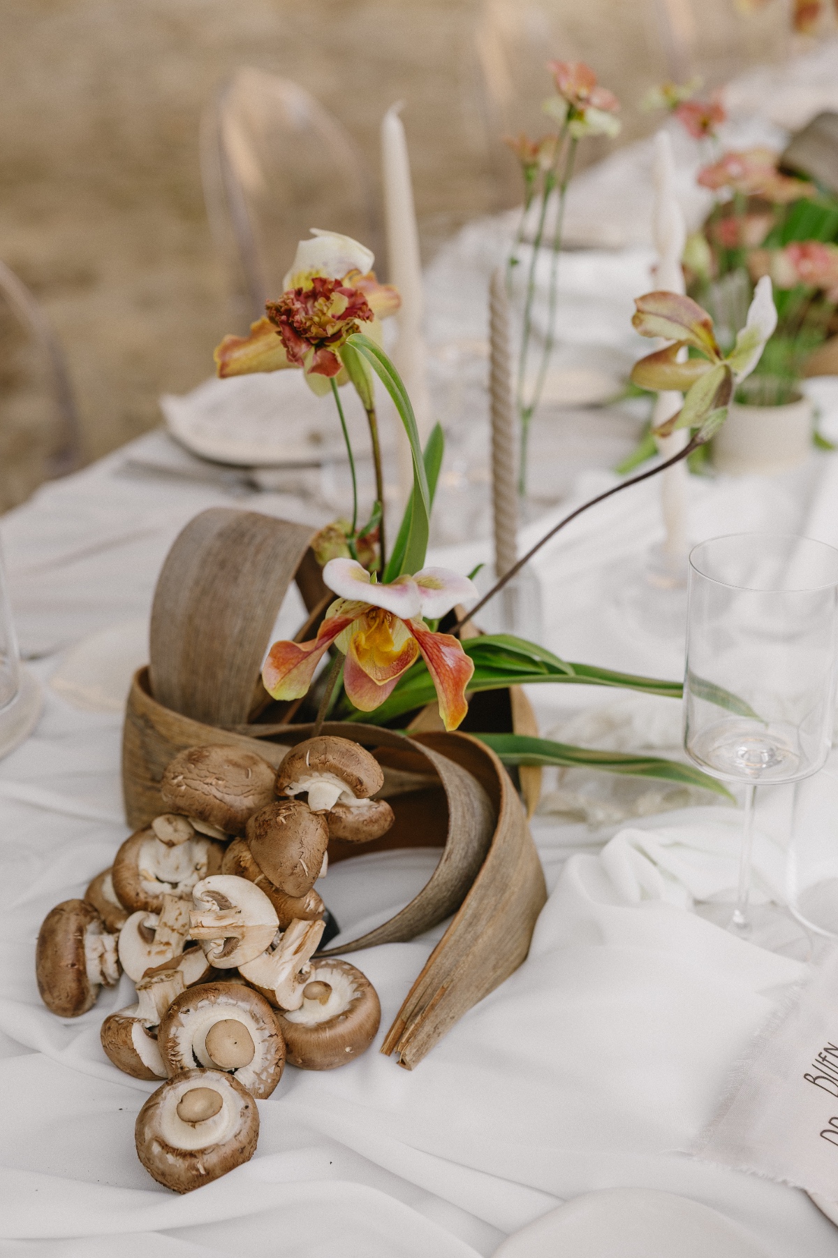 mushroom wedding decor