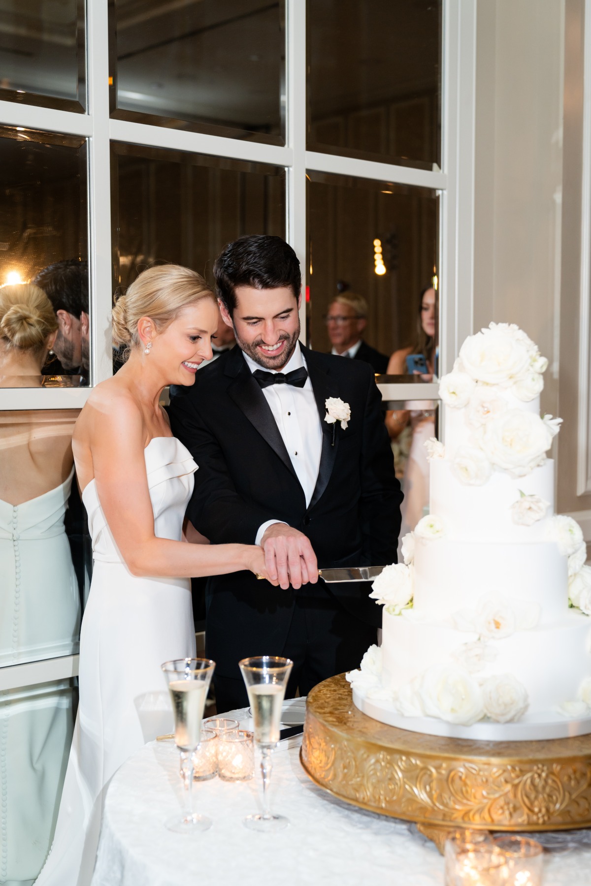 four tier white wedding cake
