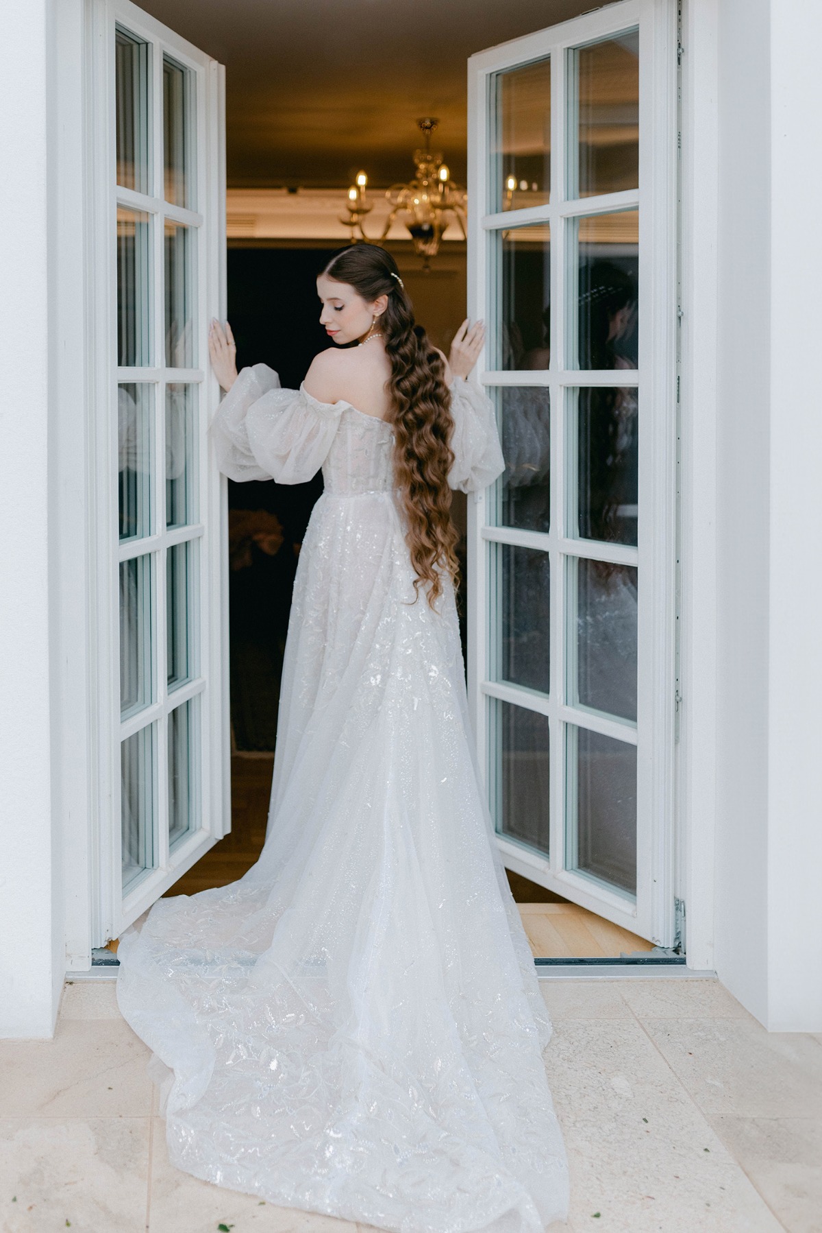dramatic princess hair for wedding