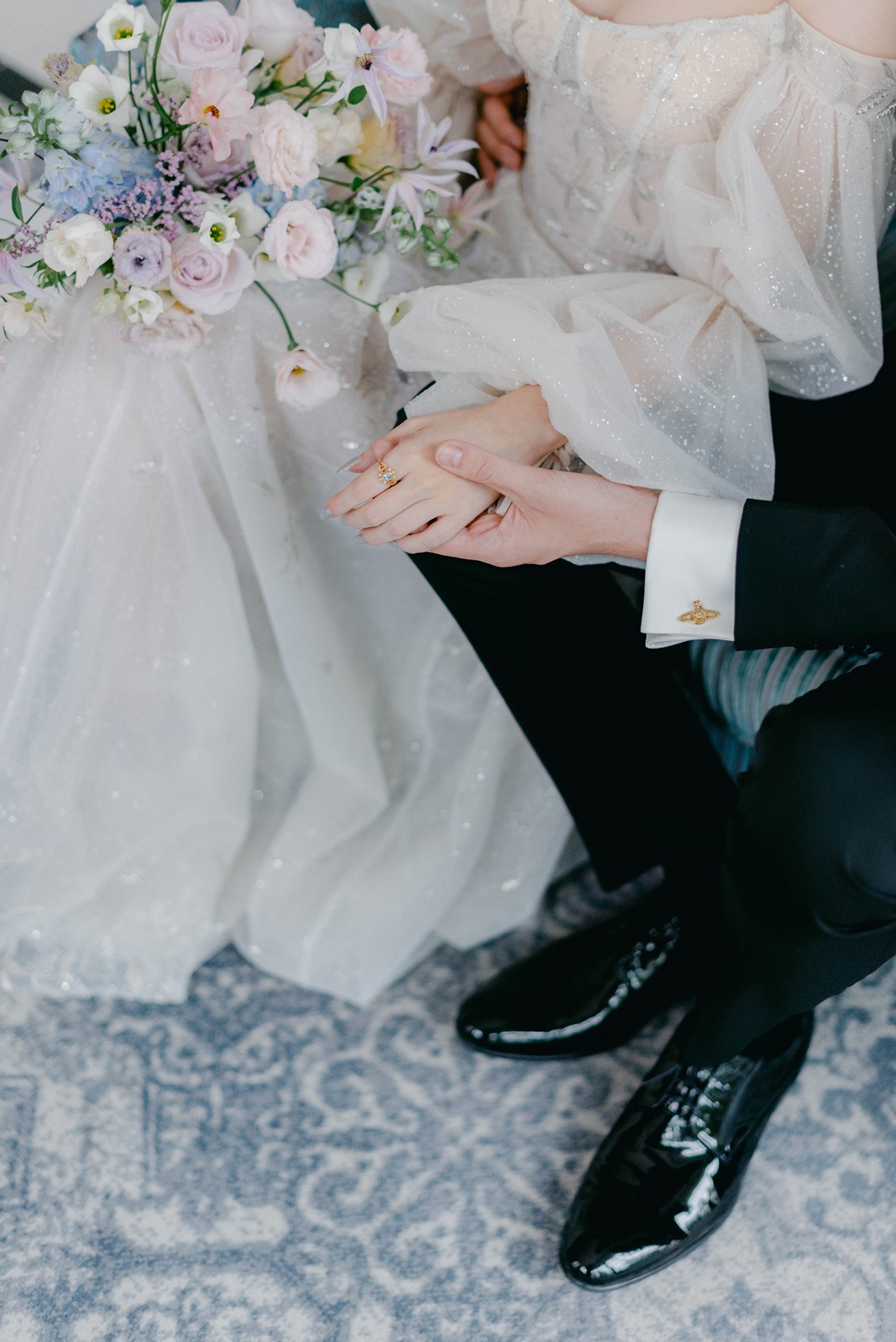ring photo idea for wedding