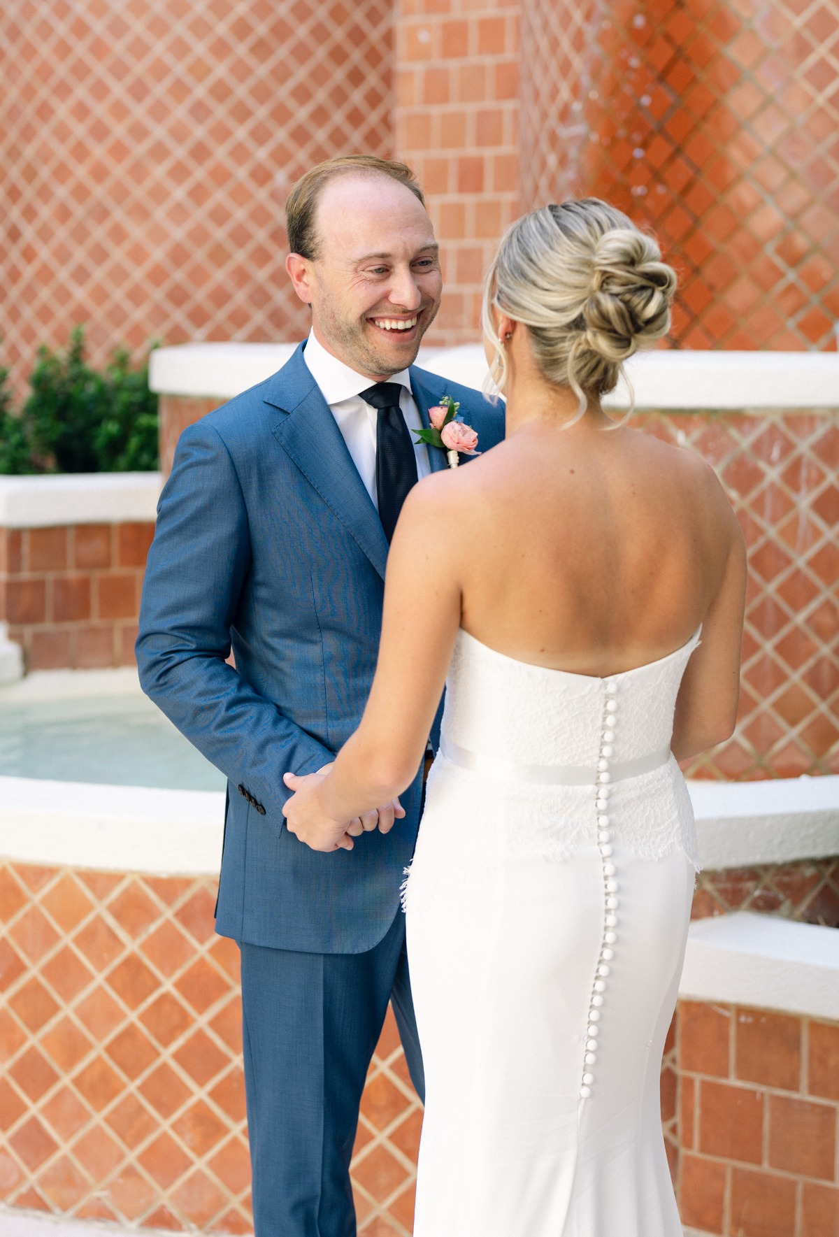 first look wedding photo ideas