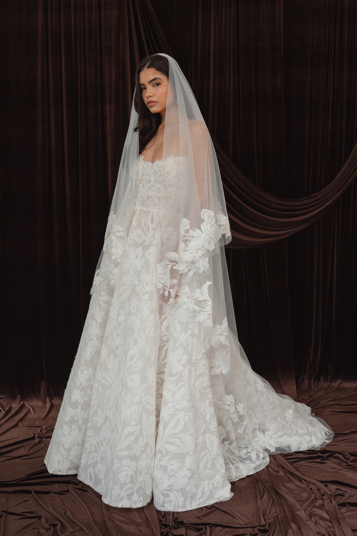 ezra_veil_35301_edited_2400x3600
