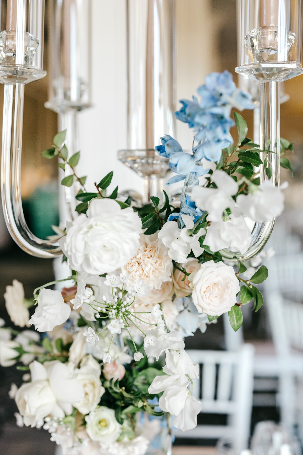 blue and white wedding flowers