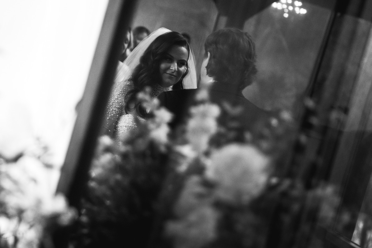 candid wedding photography