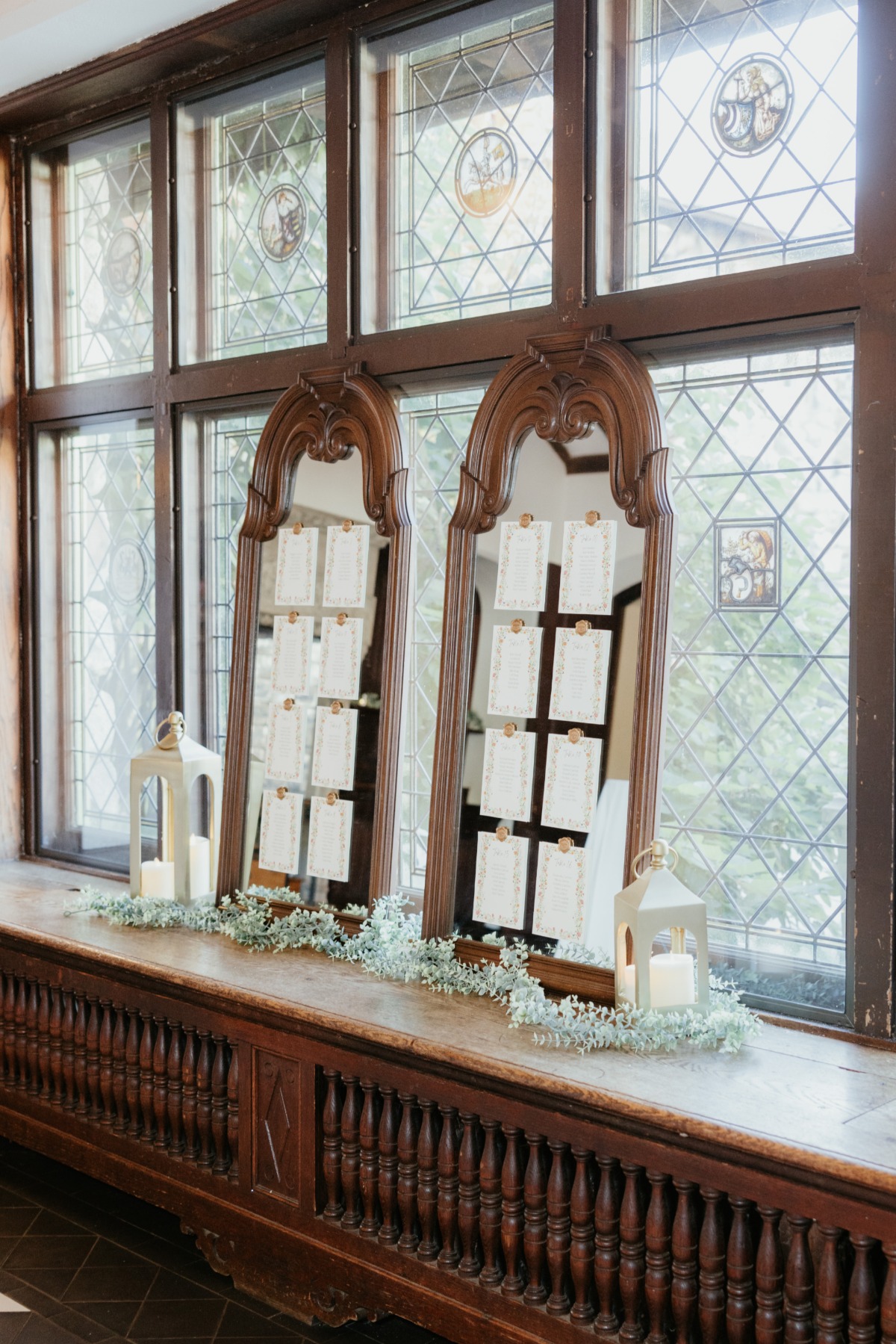vintage inspired wedding decor