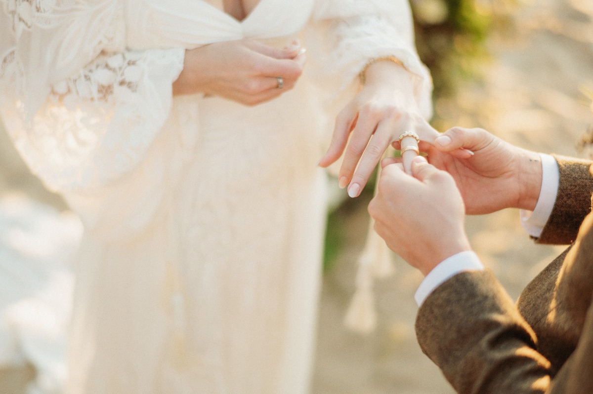 wedding ceremony ring photo ideas