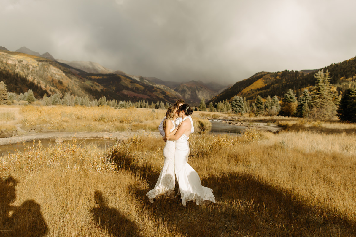 same_sex_elopement_amybluestar_13