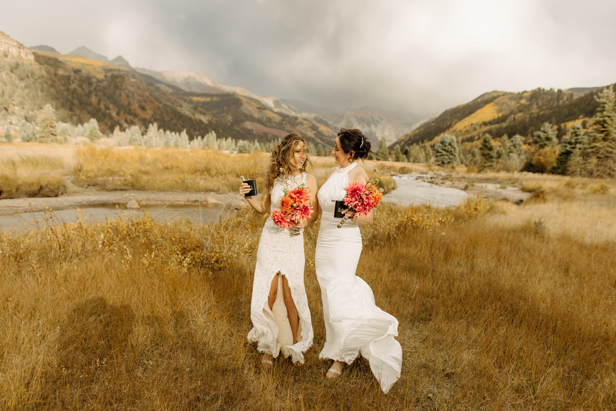 same_sex_elopement_amybluestar_18