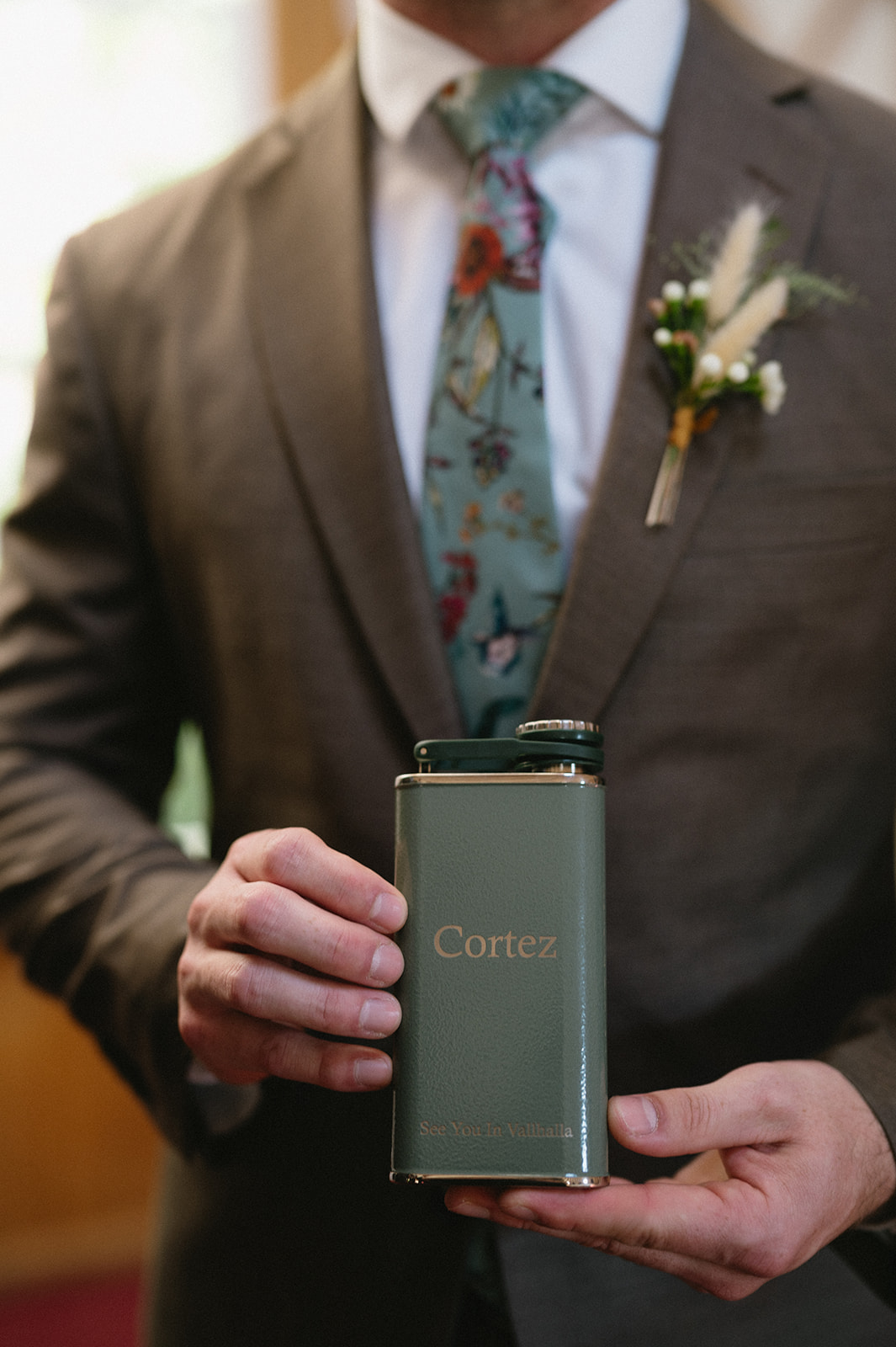 custom flask groomsmen gifts