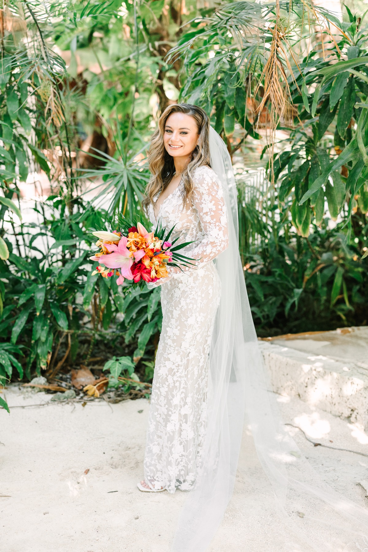 what to wear to a beach wedding