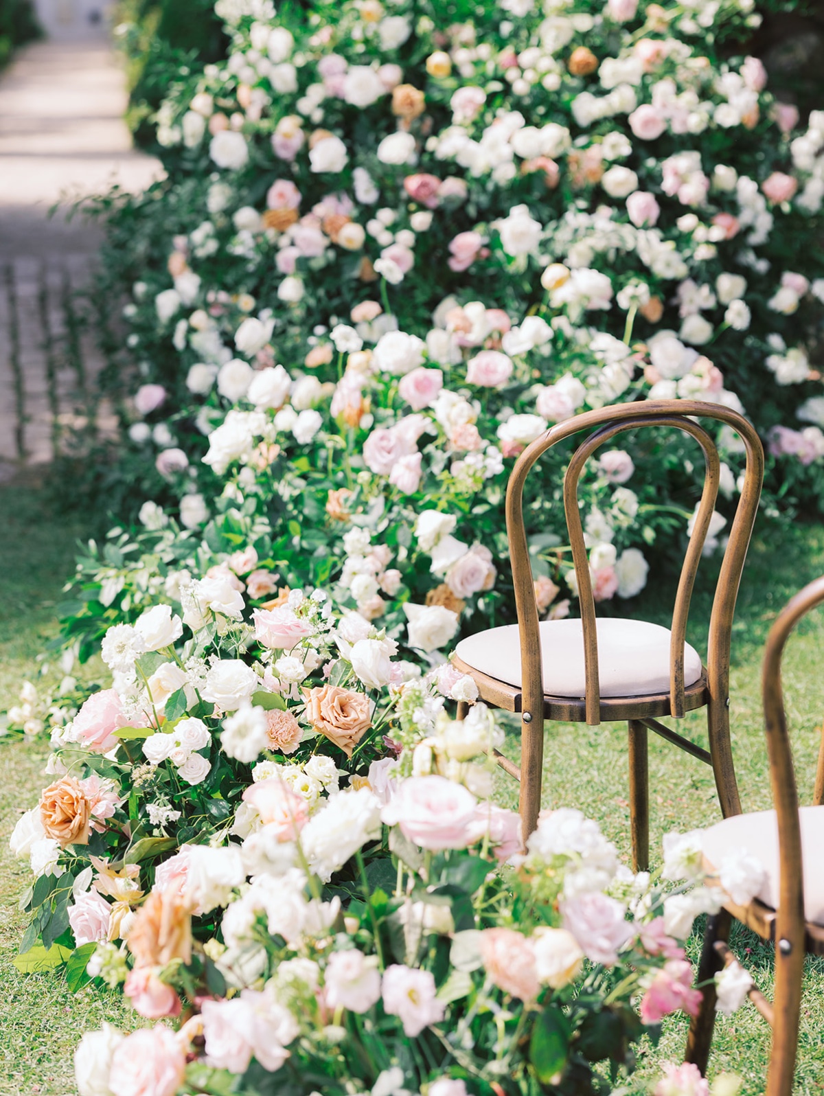 faux flowers for wedding to save money