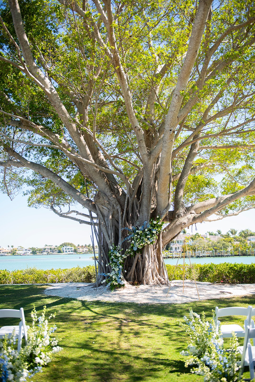 tree floral installation for wedding ceremony