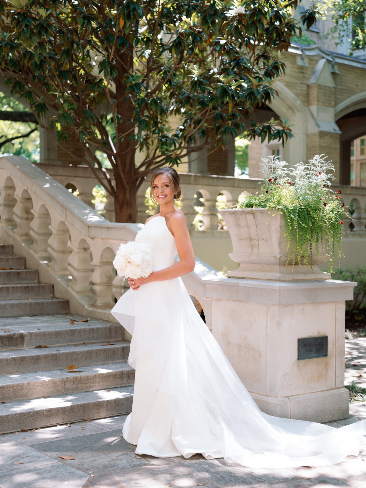 minimalist and modern wedding dress