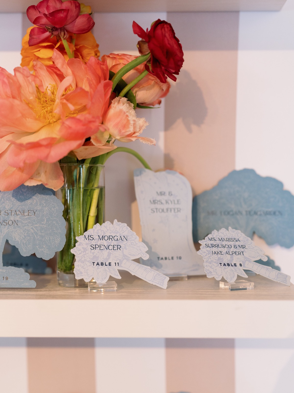 die cut escort cards for wedding