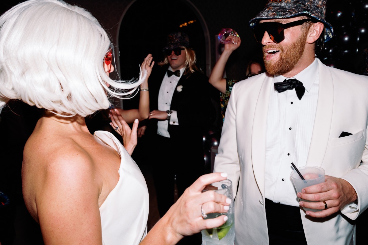 bride in white wig