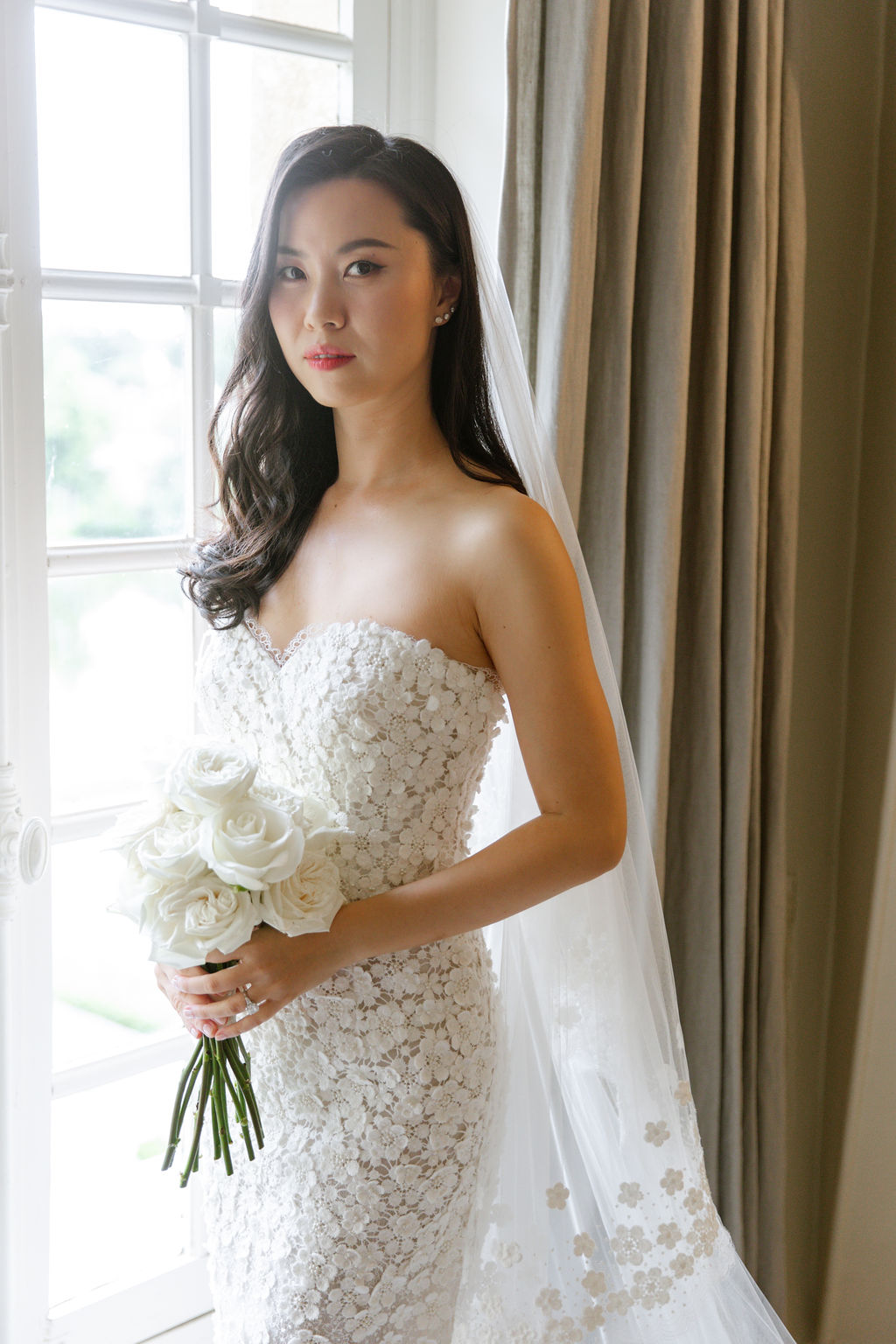 oscar de la renta daisy wedding gown