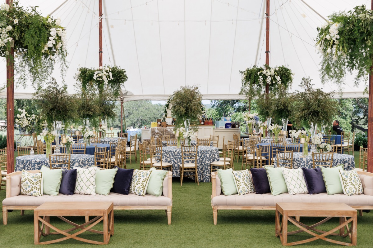 navy blue wedding colors
