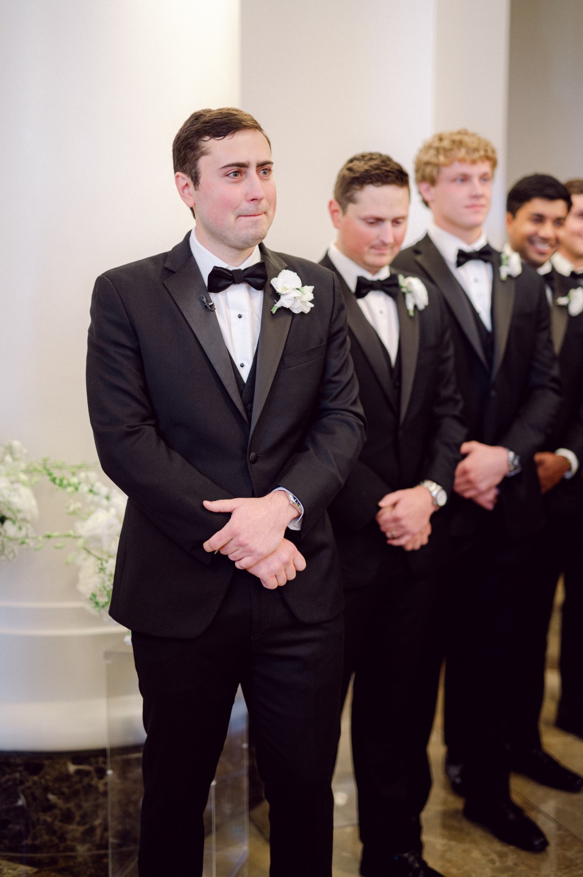 groom ceremony photo ideas